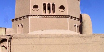 بادگیر چپقی نماد سیرجان 